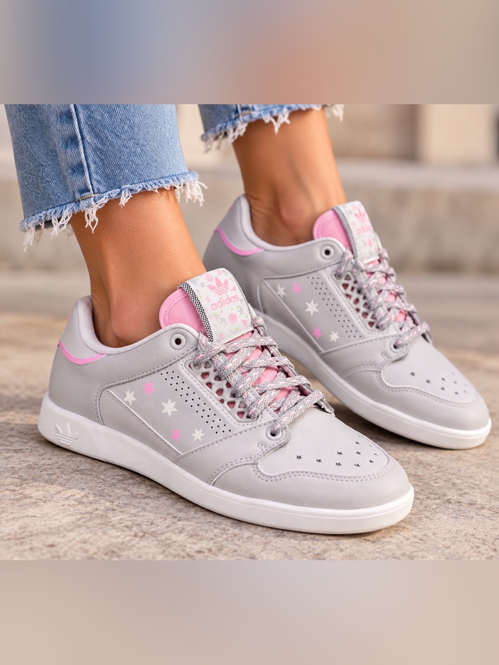 Adidas Originals Slamcourt W Star Sneakers Women’s Size 6 NWT